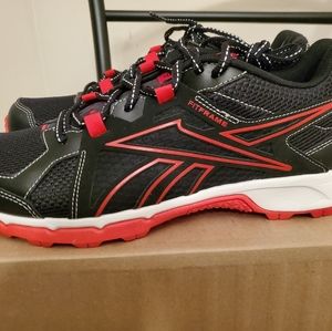 Reebok Dirt Kicker Trail Sz 9